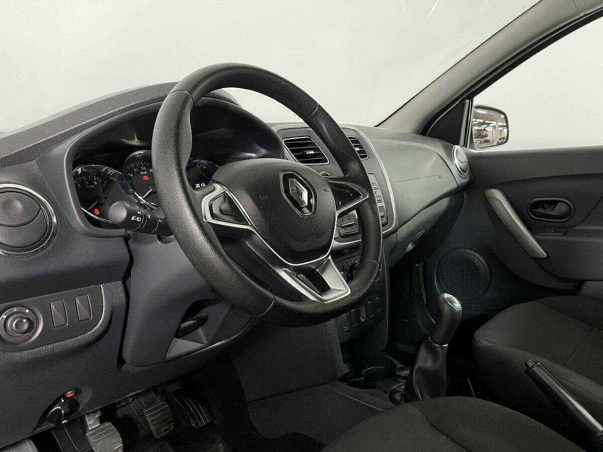 Купить Renault Logan с пробегом. Фото: #12