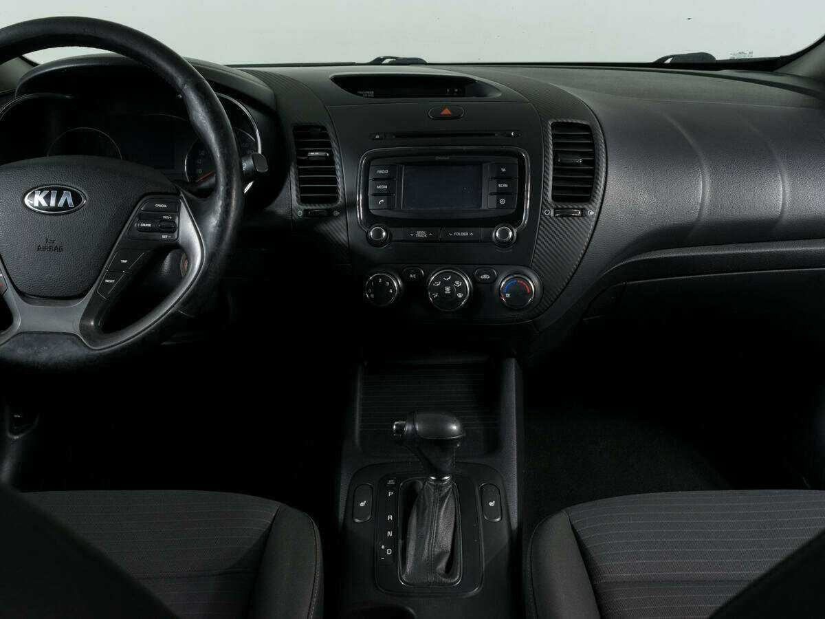Купить Kia Cerato с пробегом. Фото: #9