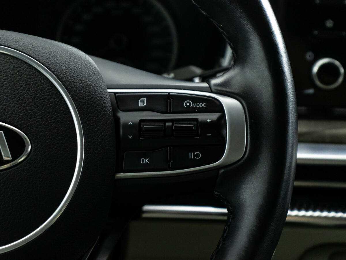 Купить Kia K5 с пробегом. Фото: #21