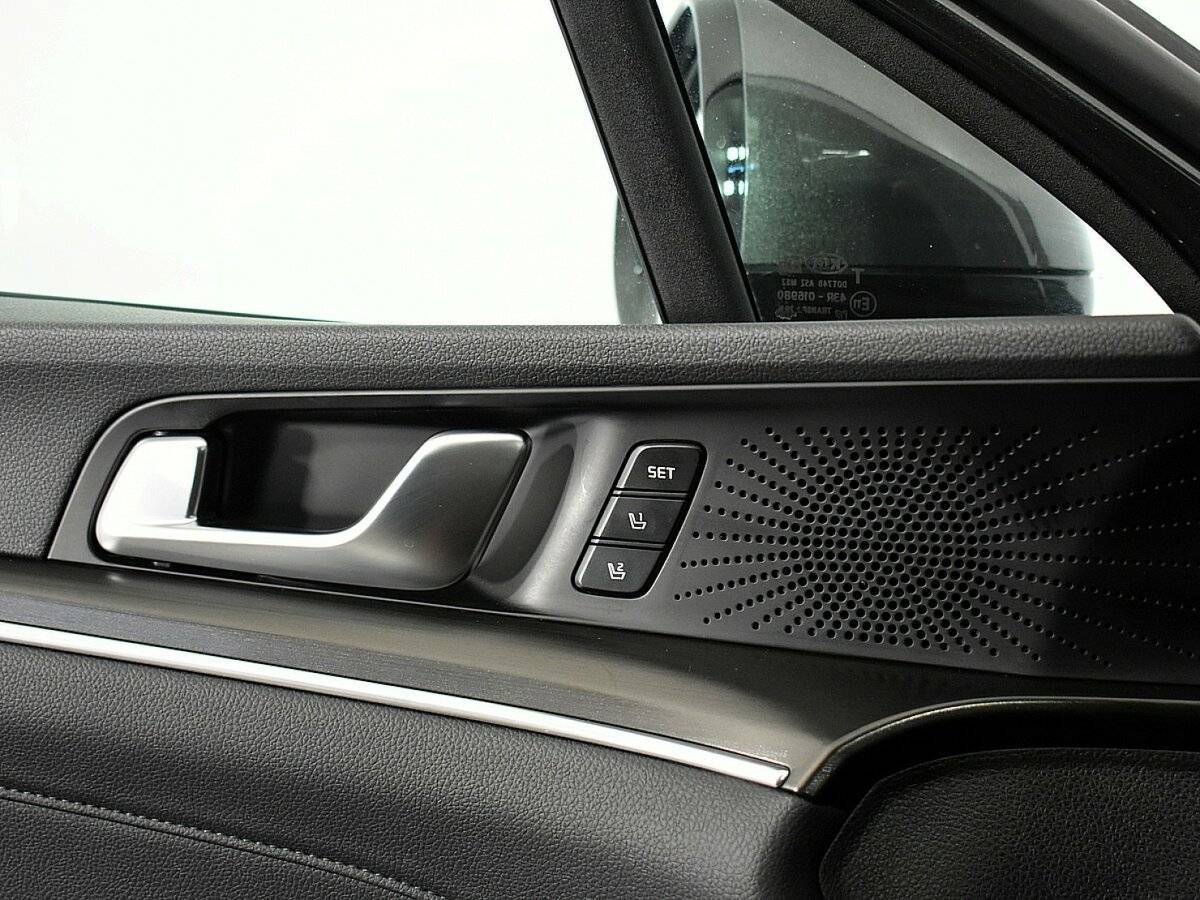 Купить Kia K5 с пробегом. Фото: #16