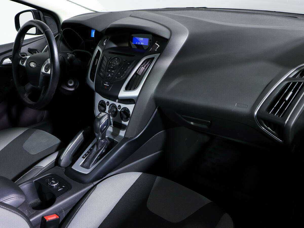 Купить Ford Focus с пробегом. Фото: #5