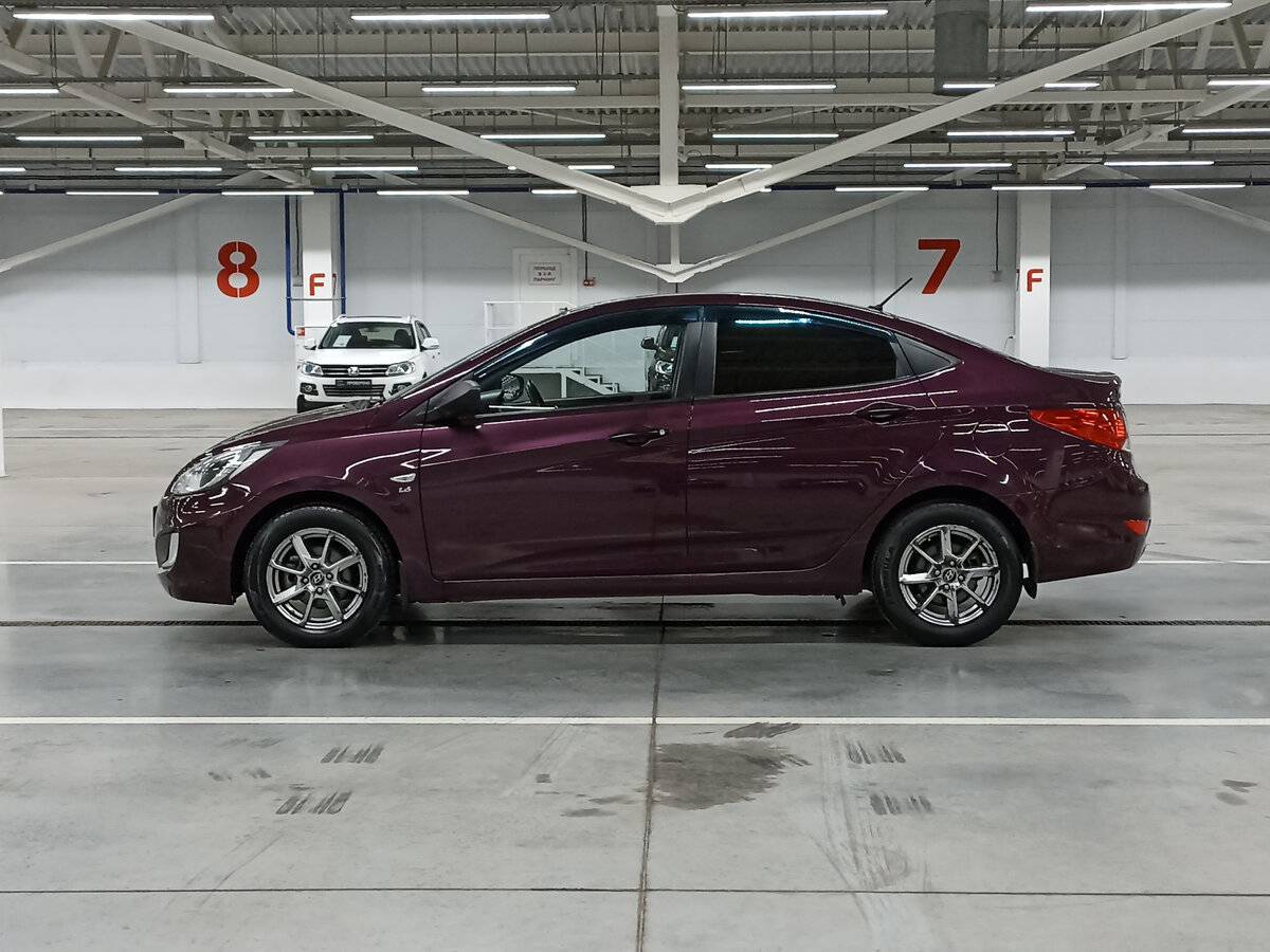 Купить Hyundai Solaris с пробегом. Фото: #7