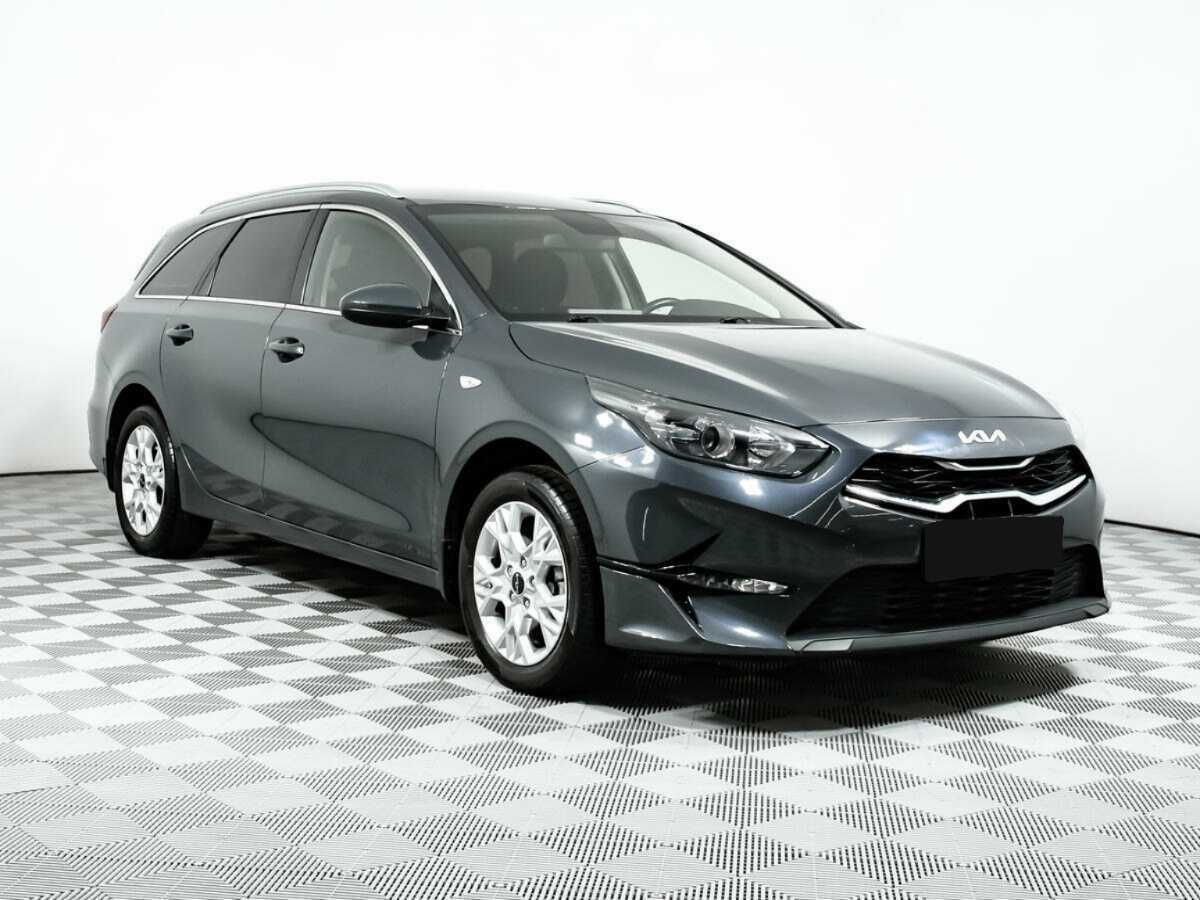 Купить Kia Ceed с пробегом. Фото: #2
