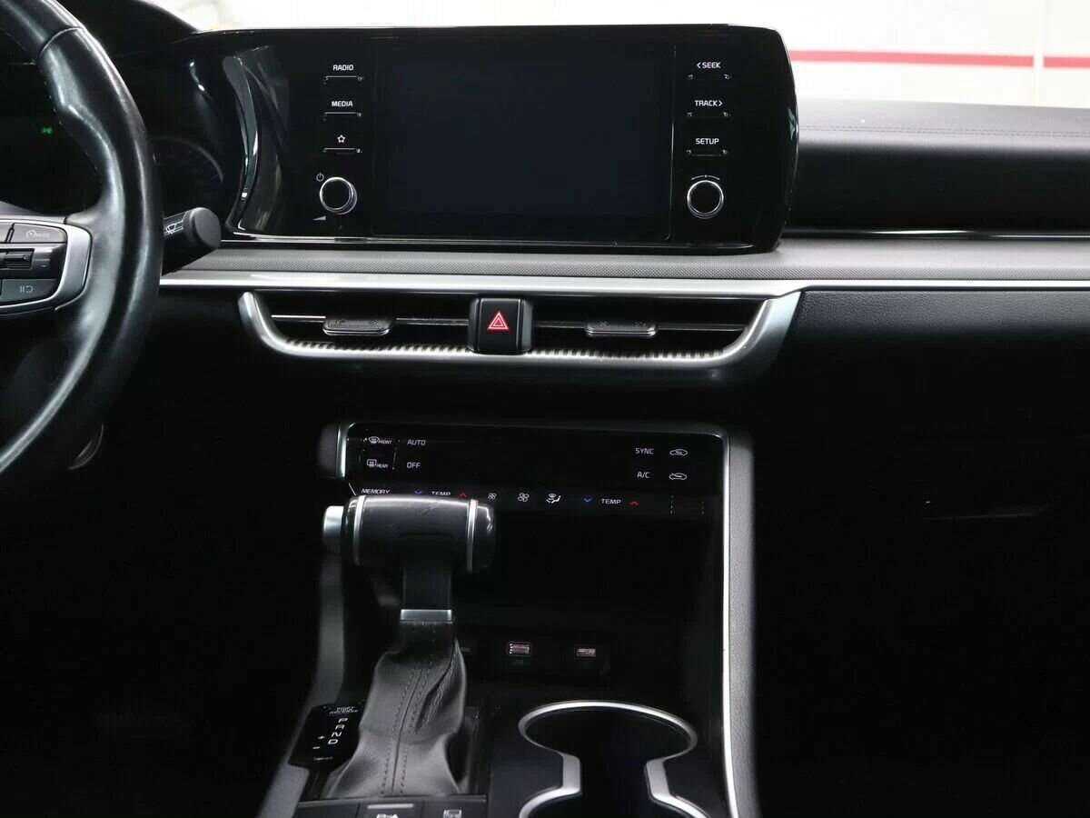 Купить Kia K5 с пробегом. Фото: #18