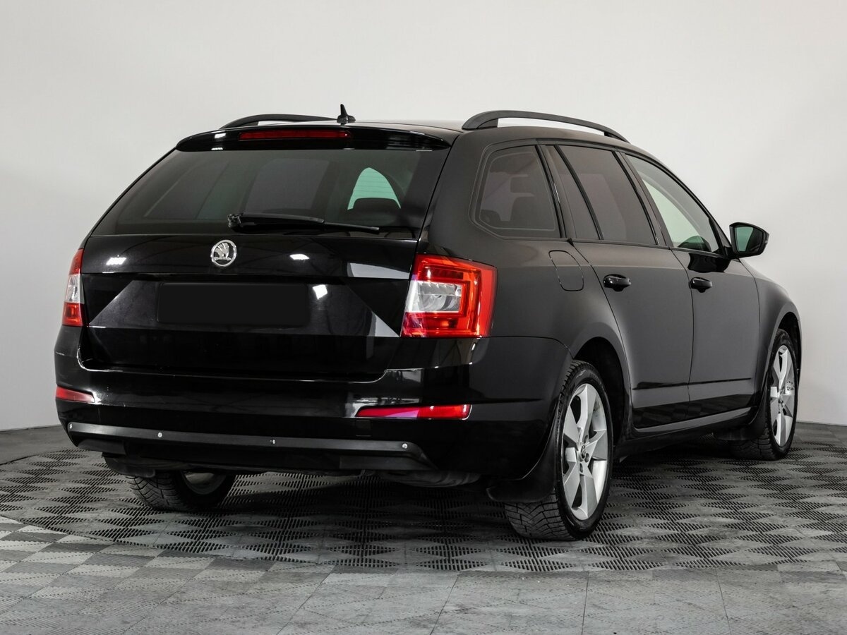 Купить Skoda Octavia с пробегом. Фото: #3