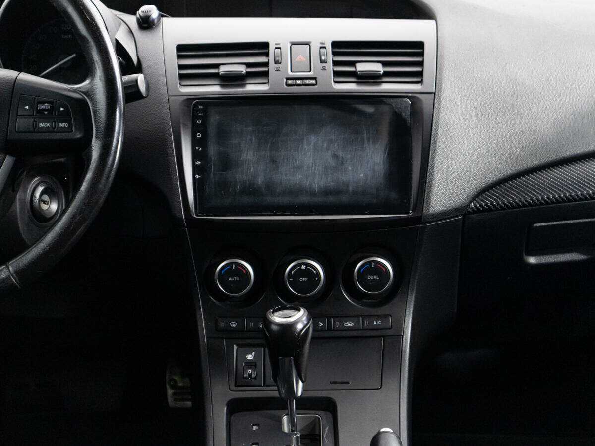Купить Mazda 3 с пробегом. Фото: #13