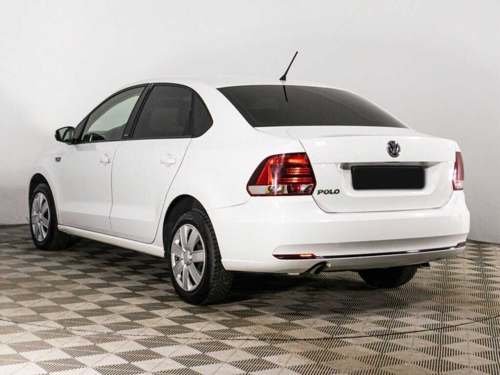 Купить Volkswagen Polo с пробегом. Фото: #6