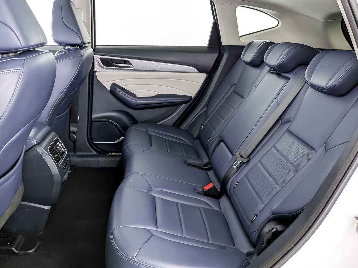 Купить Haval F7 с пробегом. Фото: #11