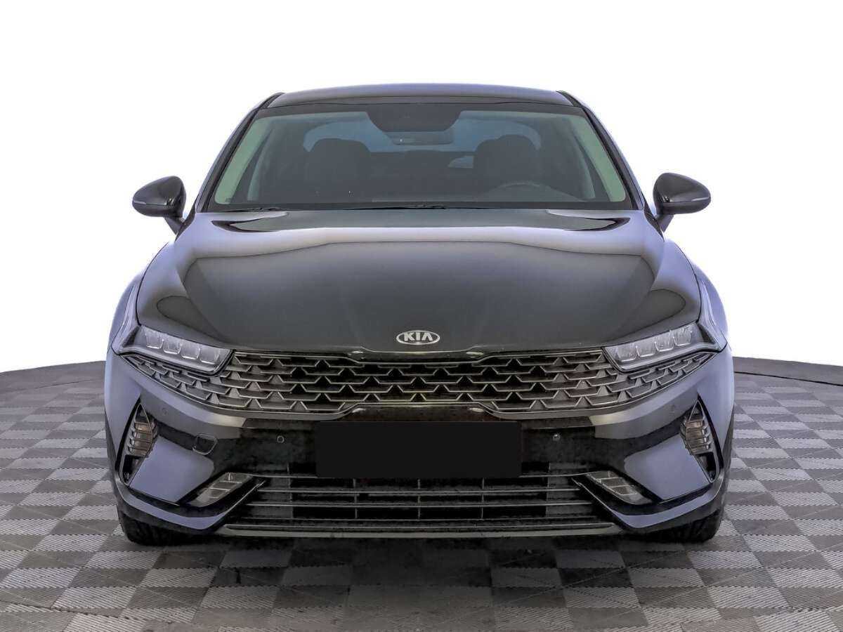 Купить Kia K5 с пробегом. Фото: #1