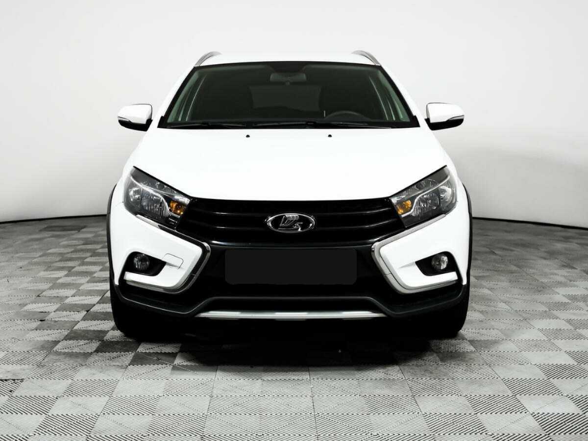 Купить Lada (ВАЗ) Vesta с пробегом. Фото: #1