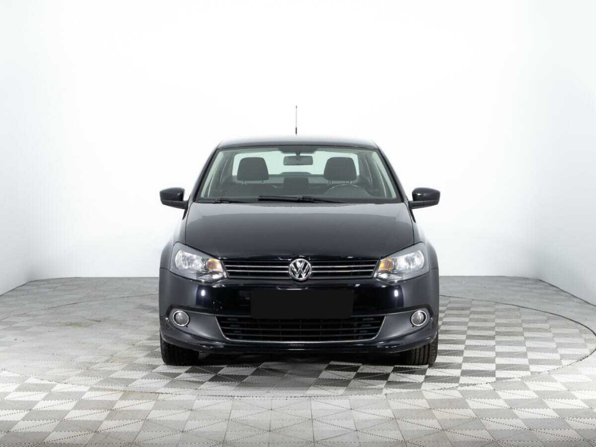 Купить Volkswagen Polo с пробегом. Фото: #1