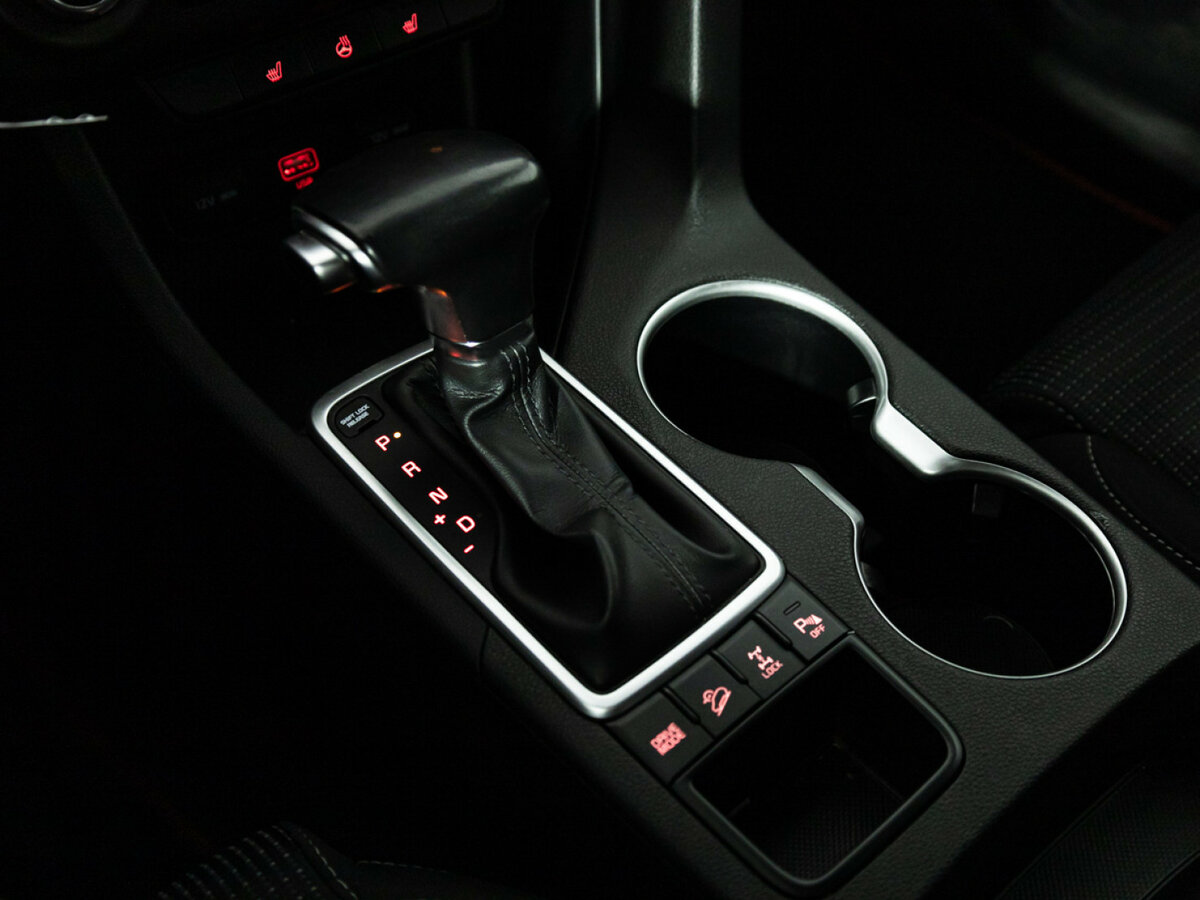 Купить Kia Sportage с пробегом. Фото: #14