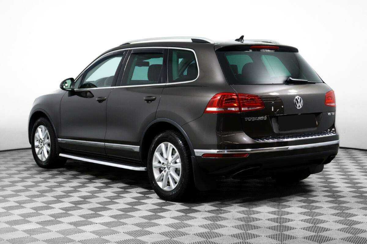 Купить Volkswagen Touareg с пробегом. Фото: #6