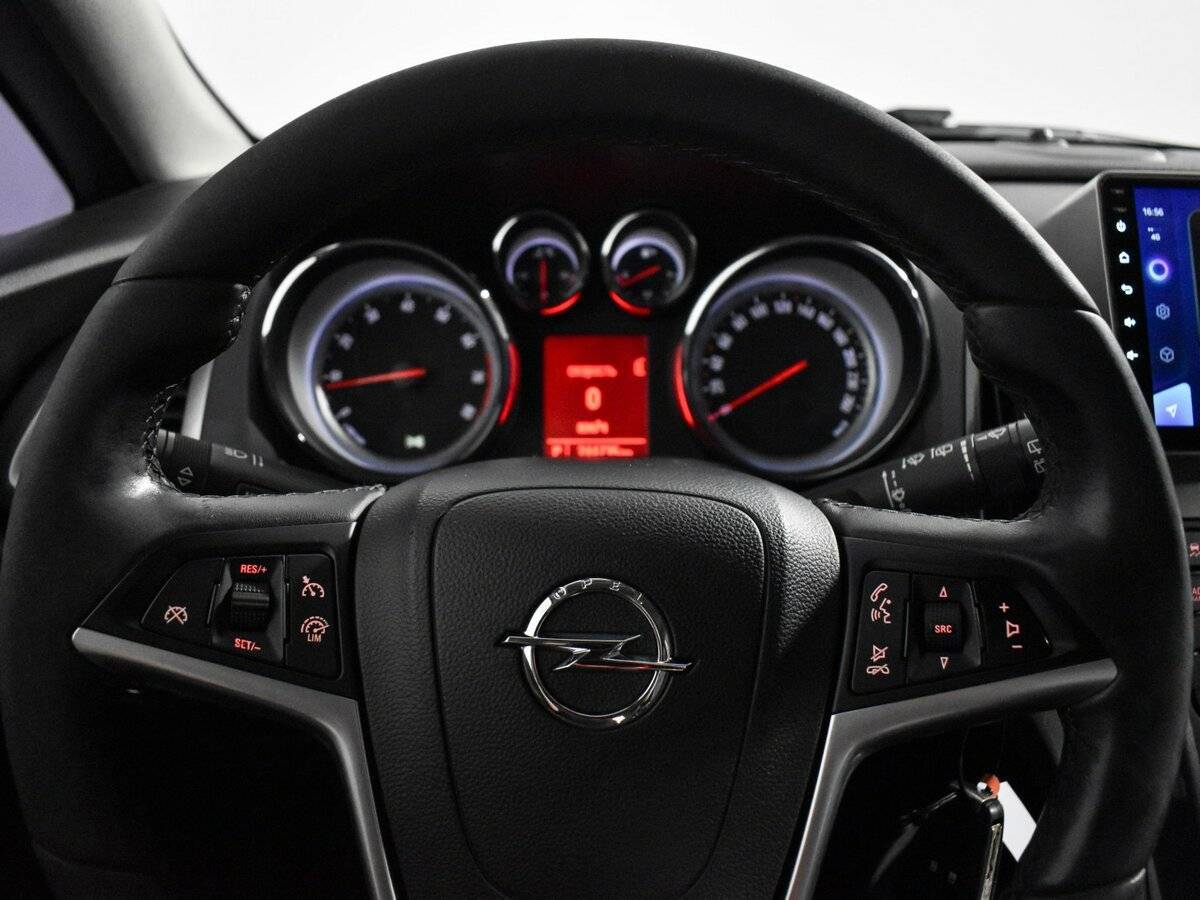 Купить Opel Astra с пробегом. Фото: #13