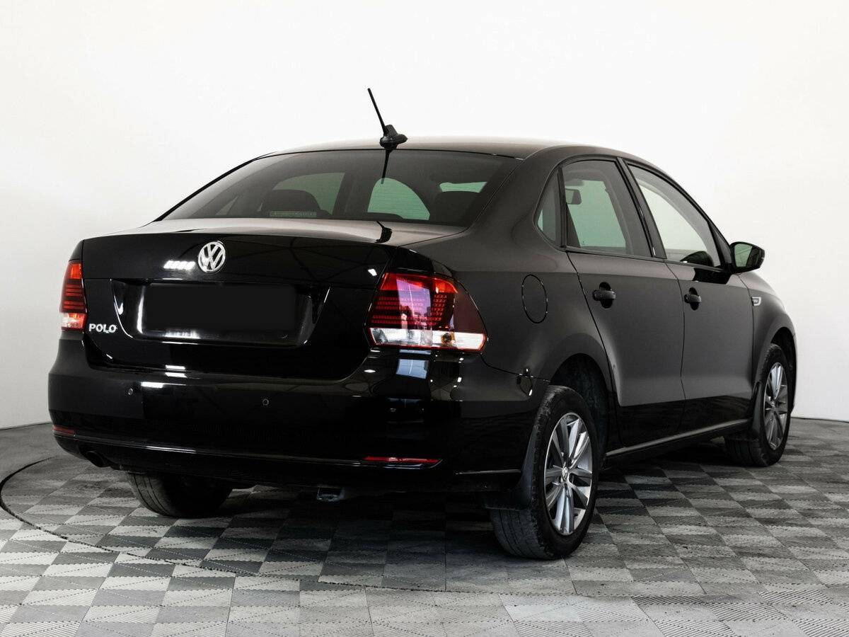 Купить Volkswagen Polo с пробегом. Фото: #4