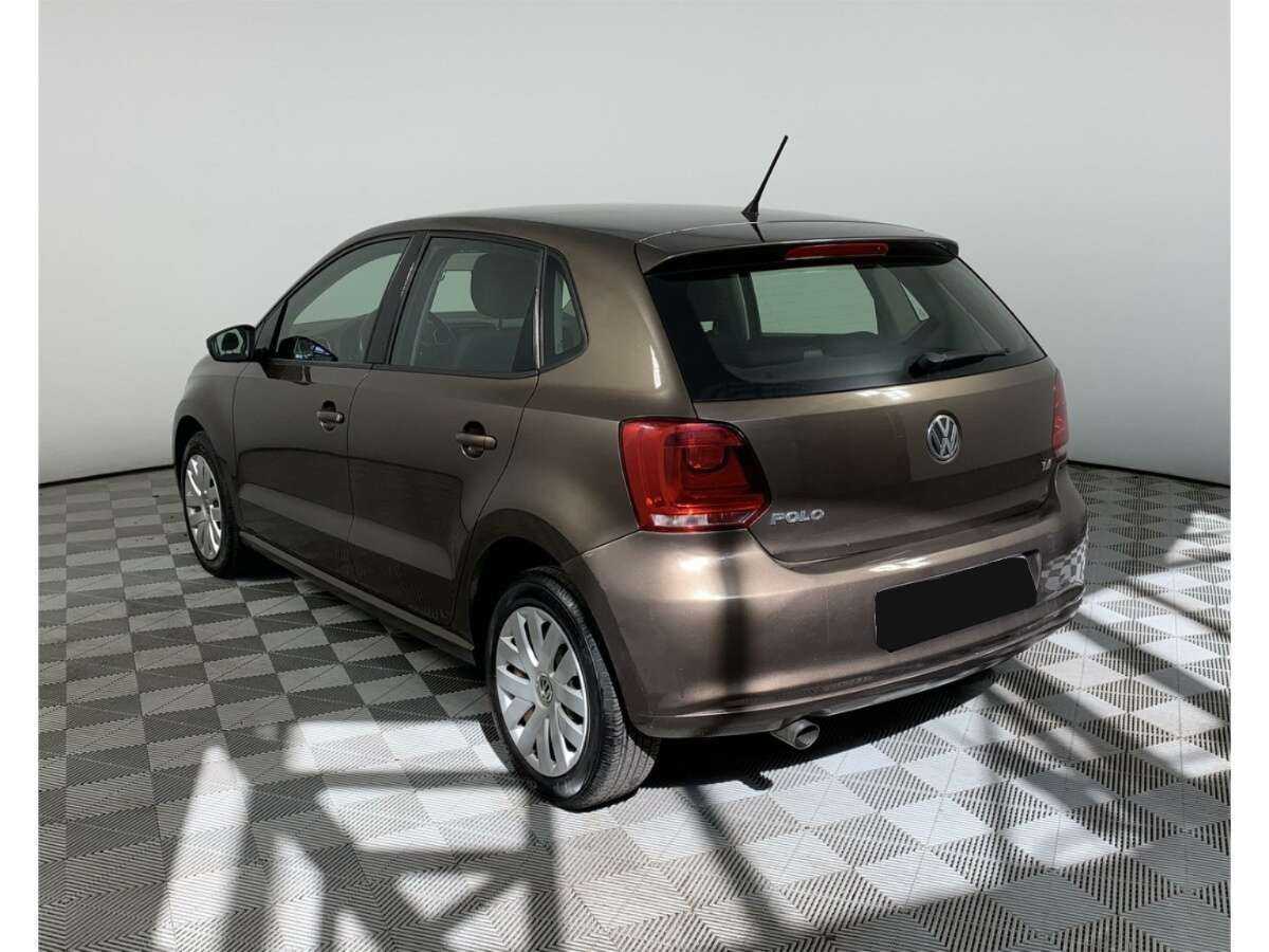 Купить Volkswagen Polo с пробегом. Фото: #6