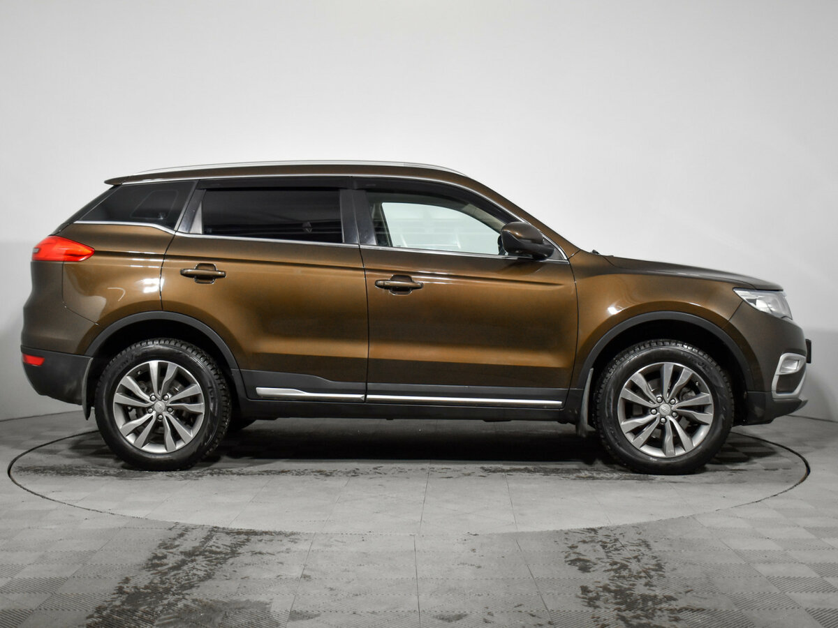Купить Geely Atlas с пробегом. Фото: #3