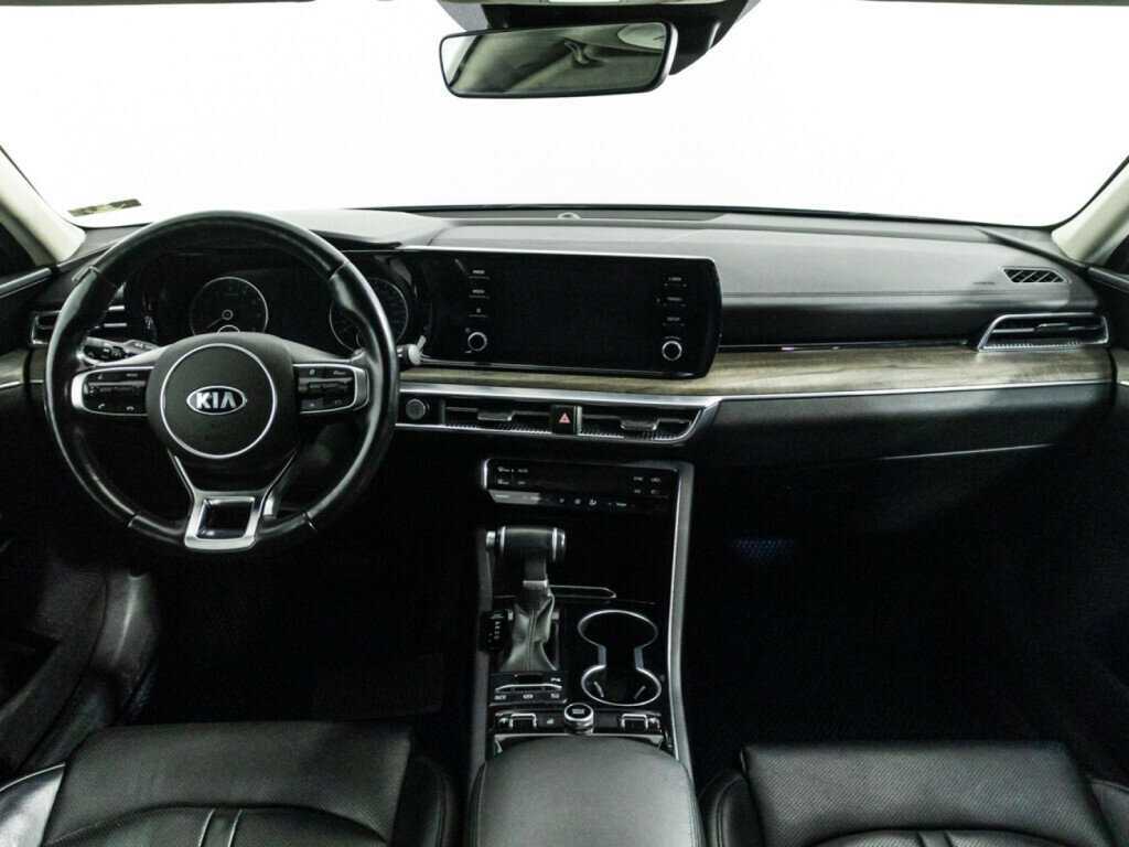 Купить Kia K5 с пробегом. Фото: #12