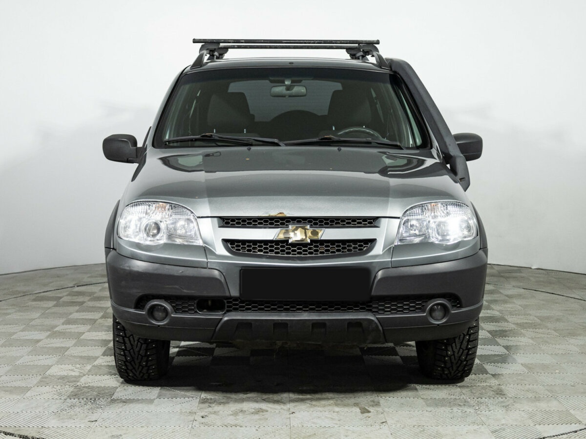 Купить Chevrolet Niva с пробегом. Фото: #1