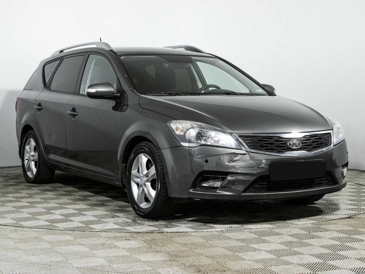 Купить Kia Ceed с пробегом. Фото: #2