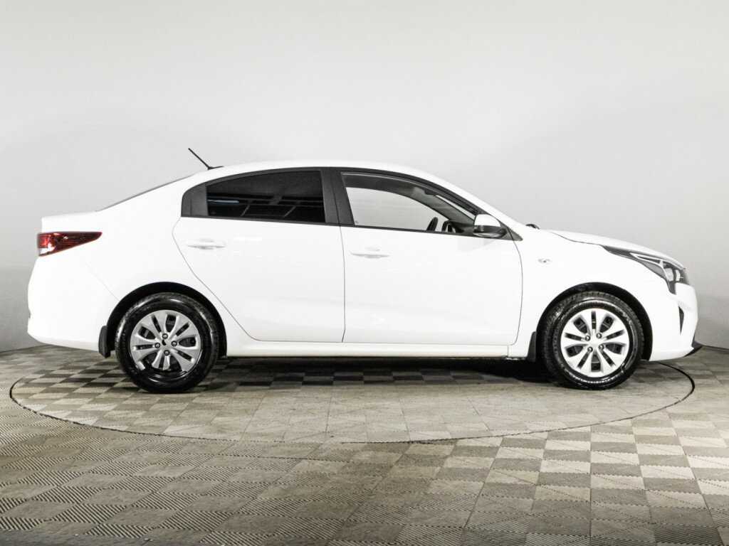 Купить Kia Rio с пробегом. Фото: #3