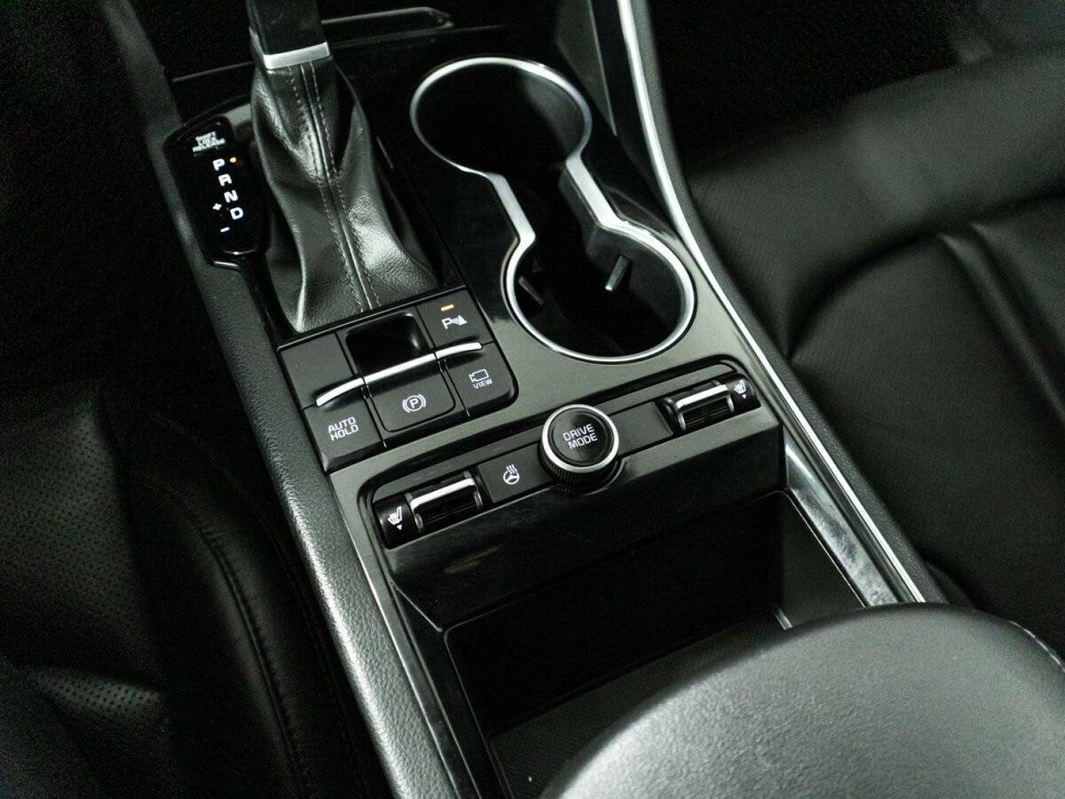 Купить Kia K5 с пробегом. Фото: #22