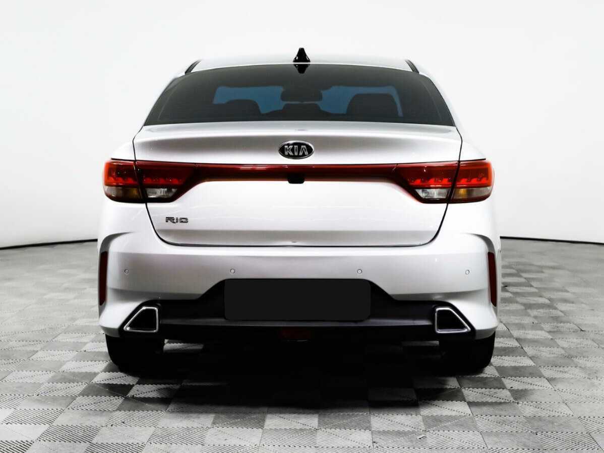 Купить Kia Rio с пробегом. Фото: #5