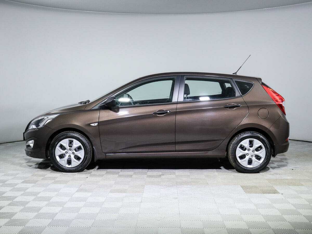 Купить Hyundai Solaris с пробегом. Фото: #6