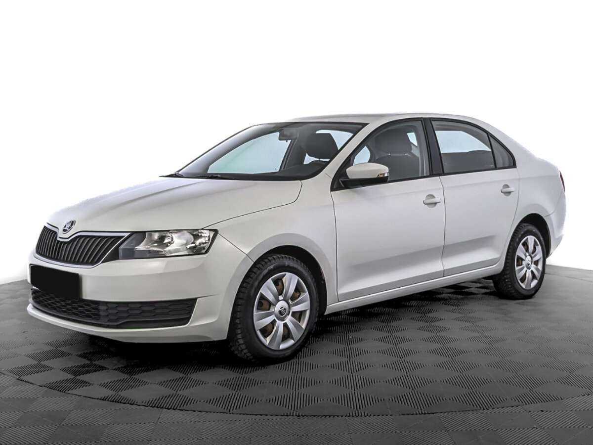 Купить Skoda Rapid с пробегом. Посмотреть фото