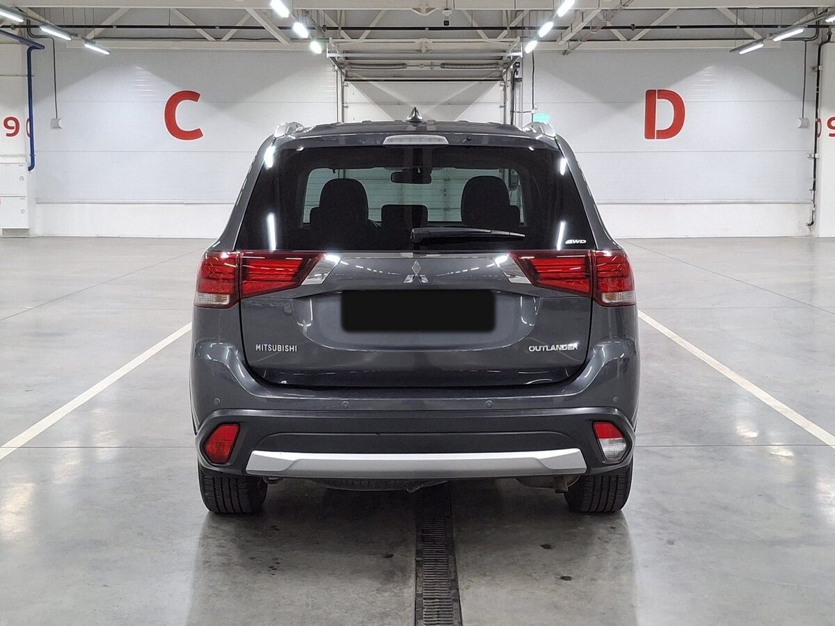 Купить Mitsubishi Outlander с пробегом. Фото: #5