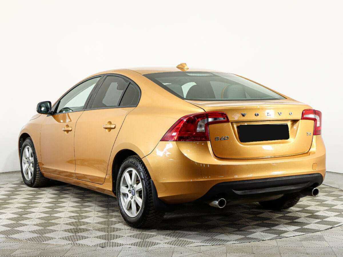 Купить Volvo S60 с пробегом. Фото: #6