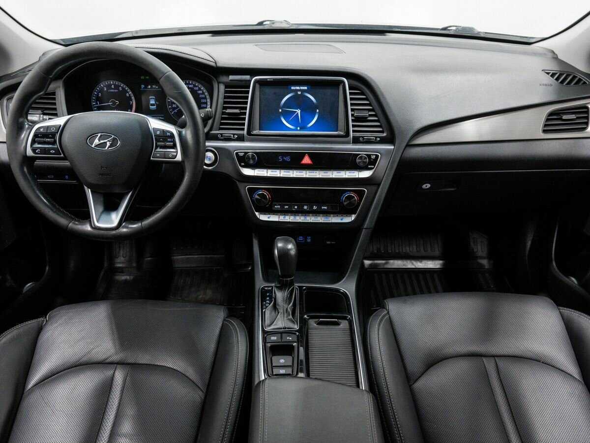 Купить Hyundai Sonata с пробегом. Фото: #11