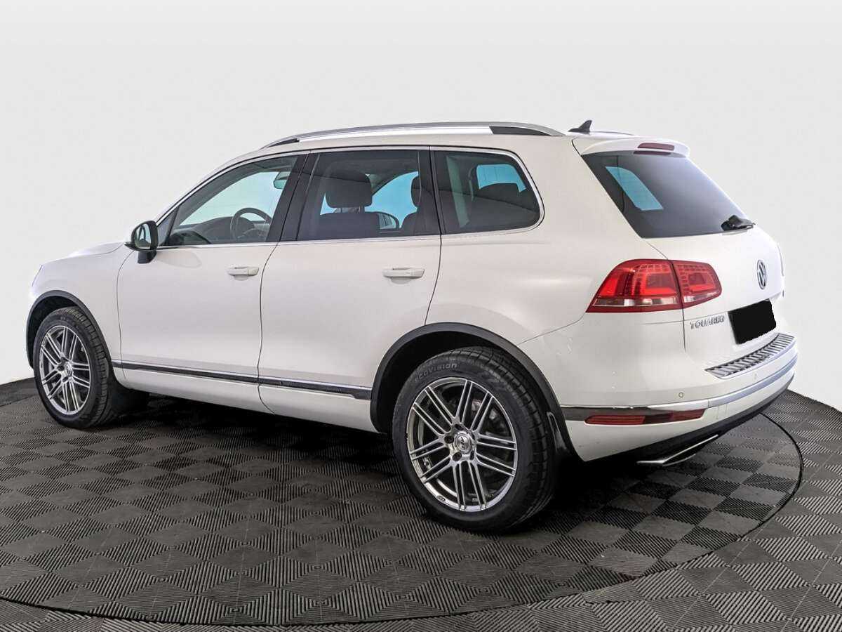 Купить Volkswagen Touareg с пробегом. Фото: #6