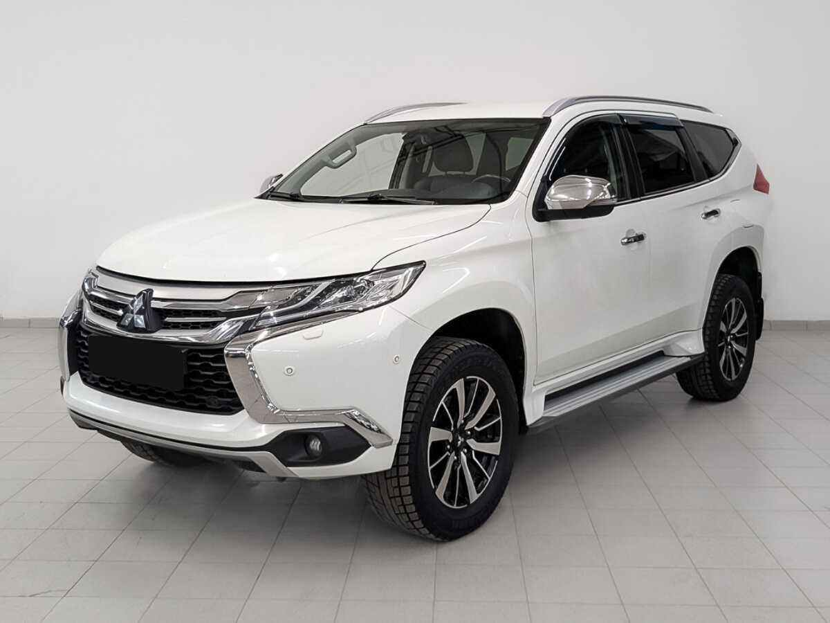 Купить Mitsubishi Pajero Sport с пробегом. Фото: #0