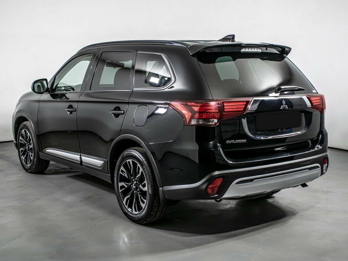 Купить Mitsubishi Outlander с пробегом. Фото: #6