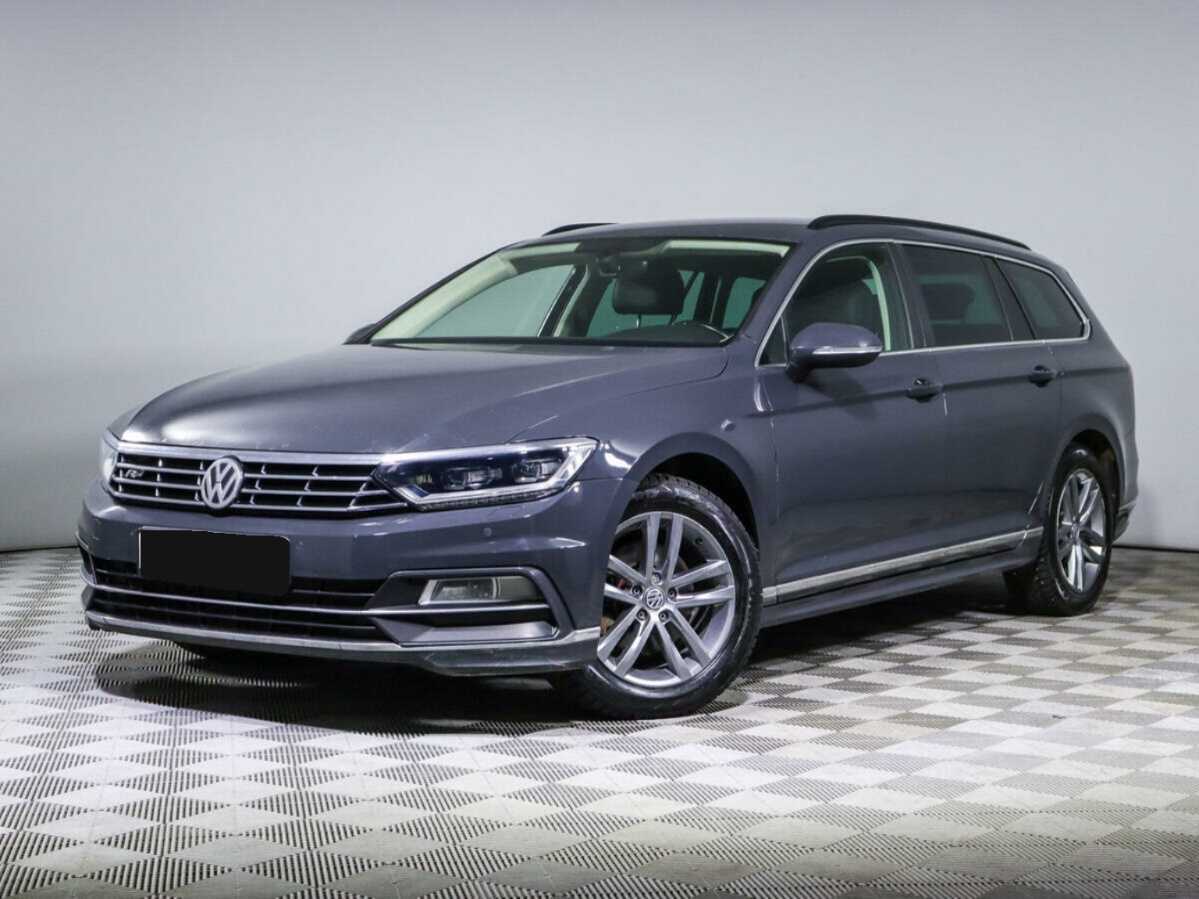 Купить Volkswagen Passat с пробегом. Посмотреть фото