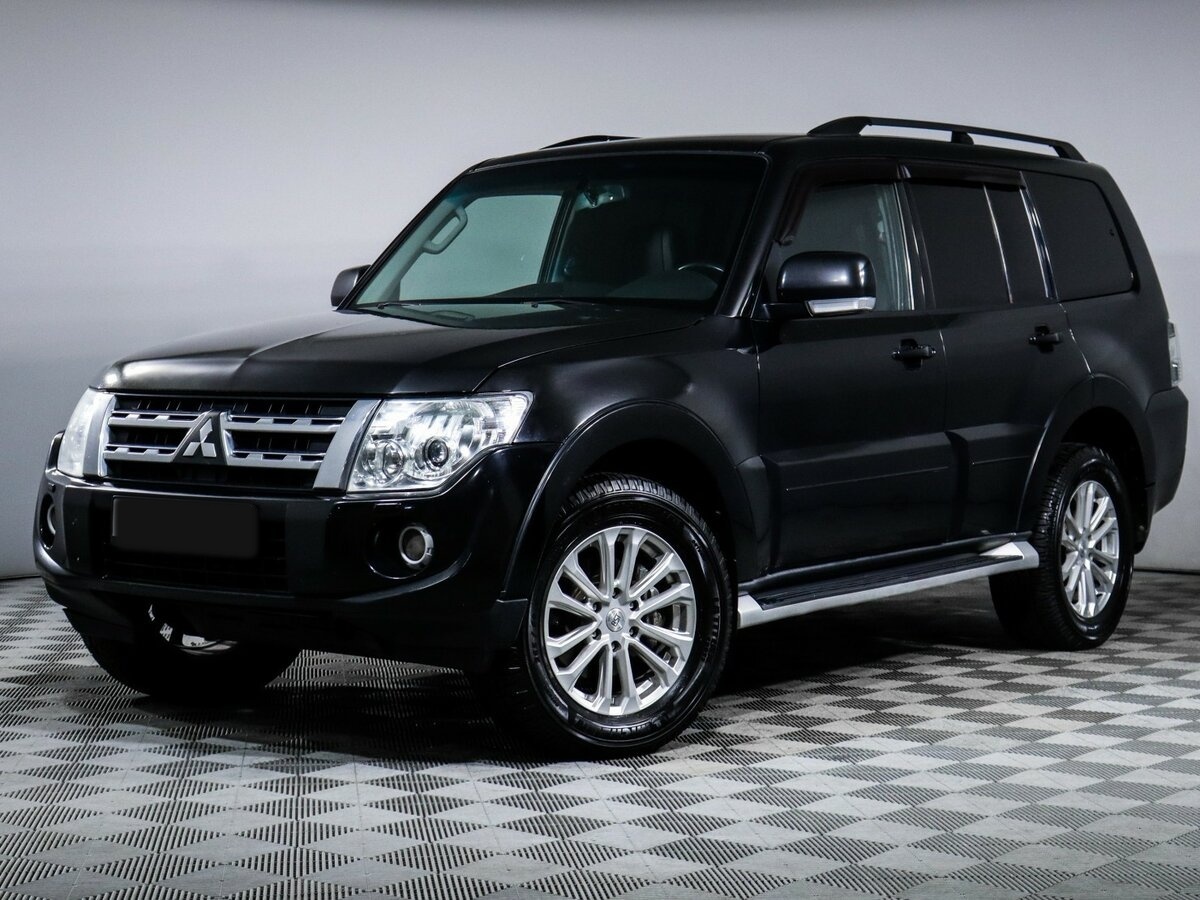 Купить Mitsubishi Pajero с пробегом. Посмотреть фото