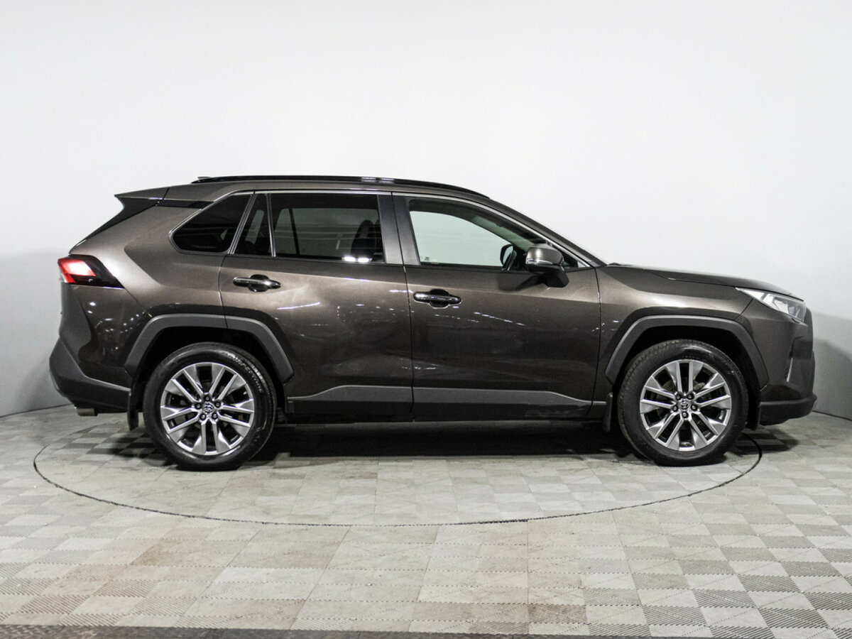 Купить Toyota RAV4 с пробегом. Фото: #3
