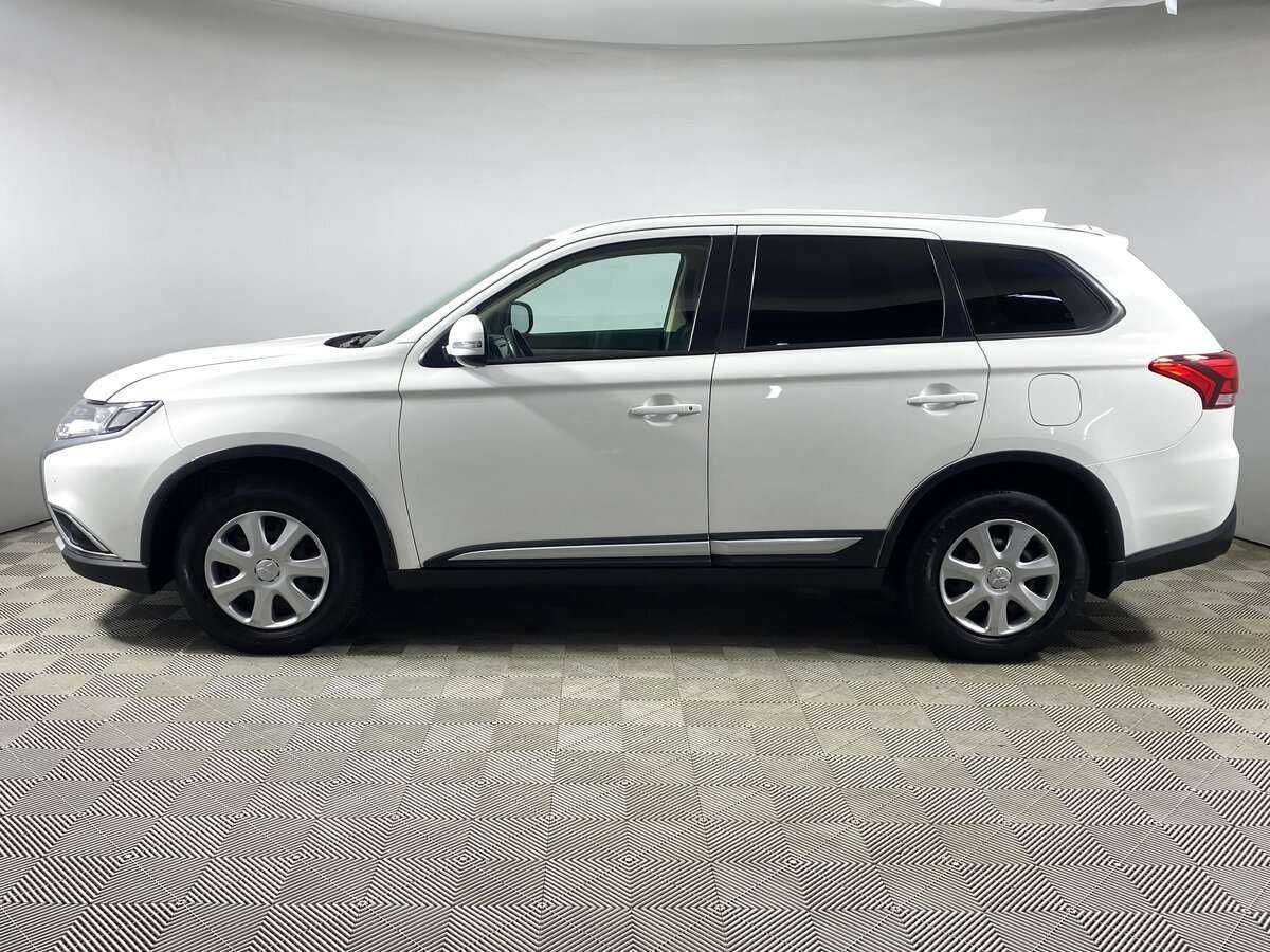 Купить Mitsubishi Outlander с пробегом. Фото: #7