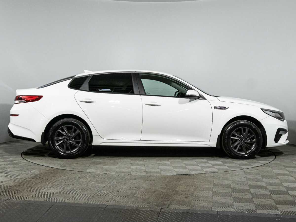 Купить Kia Optima с пробегом. Фото: #3