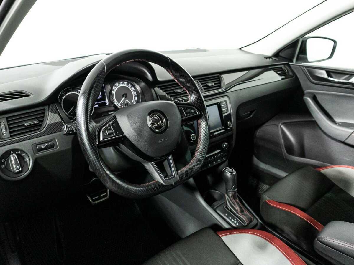Купить Skoda Rapid с пробегом. Фото: #10