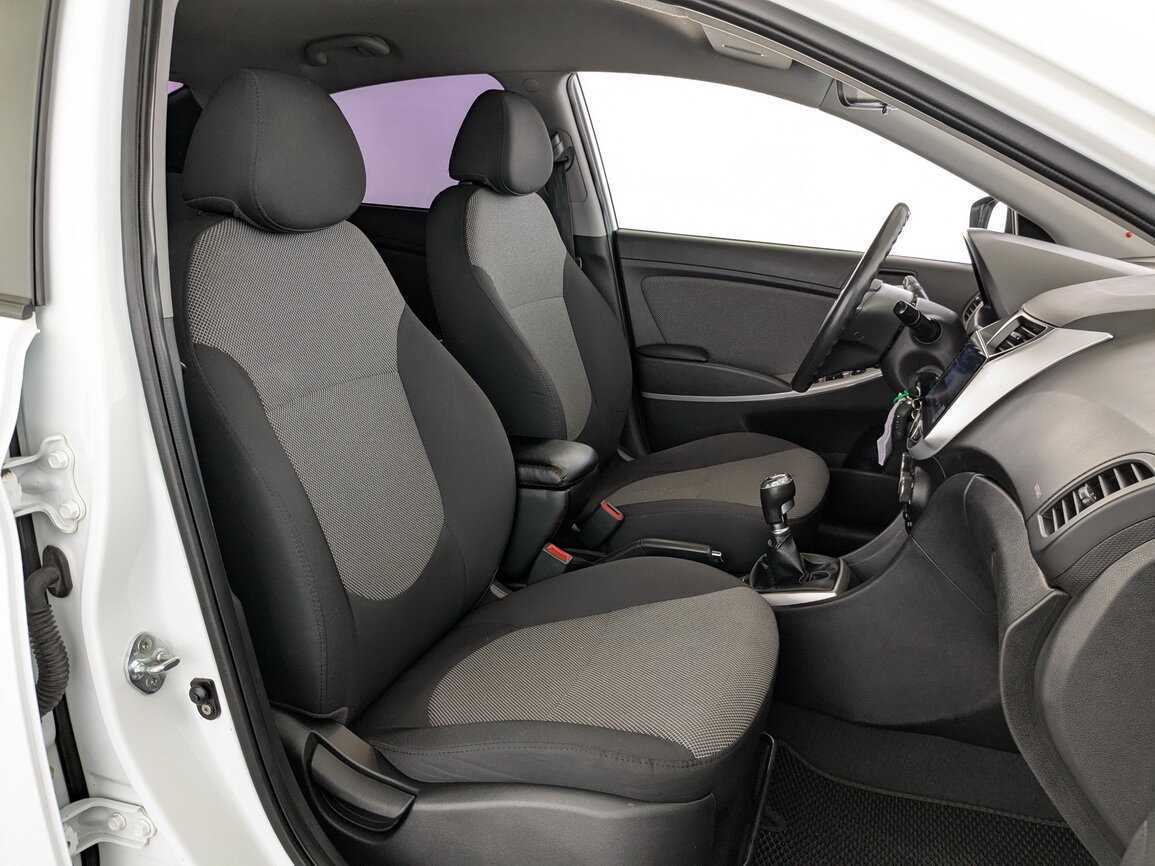 Купить Hyundai Solaris с пробегом. Фото: #19