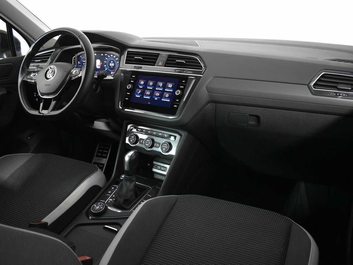 Купить Volkswagen Tiguan с пробегом. Фото: #8
