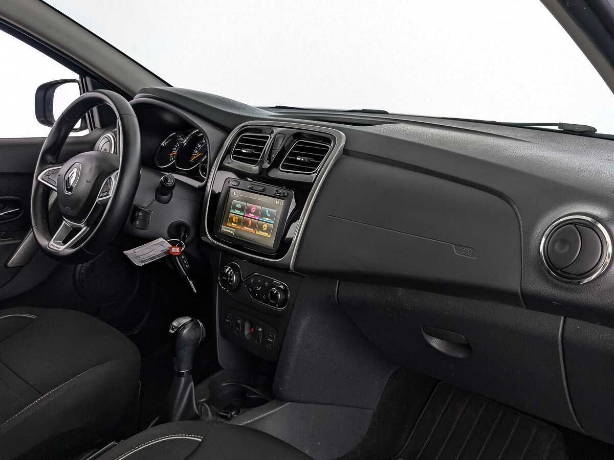 Купить Renault Sandero с пробегом. Фото: #8