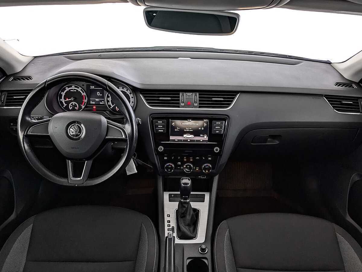 Купить Skoda Octavia с пробегом. Фото: #11