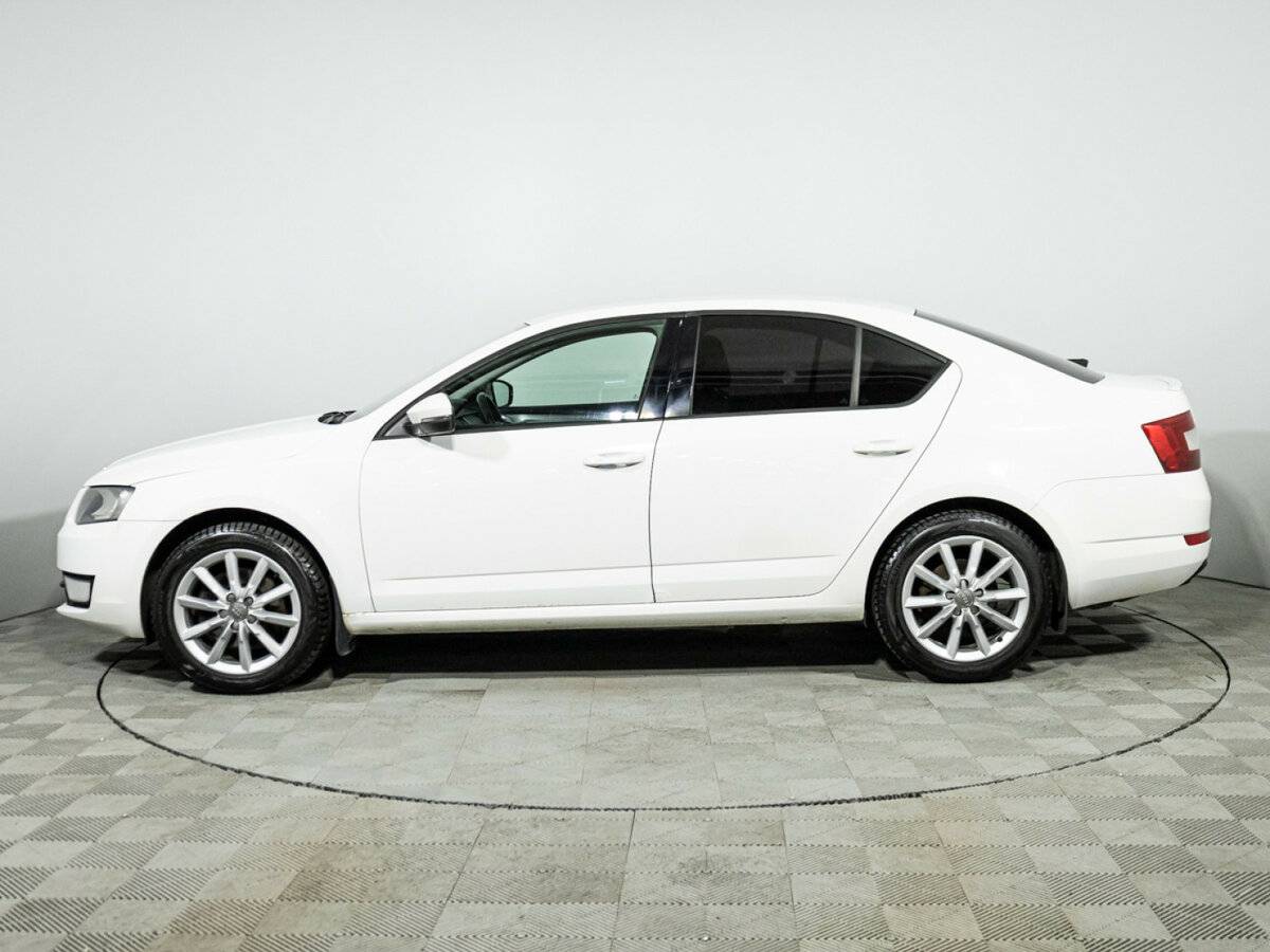 Купить Skoda Octavia с пробегом. Фото: #6