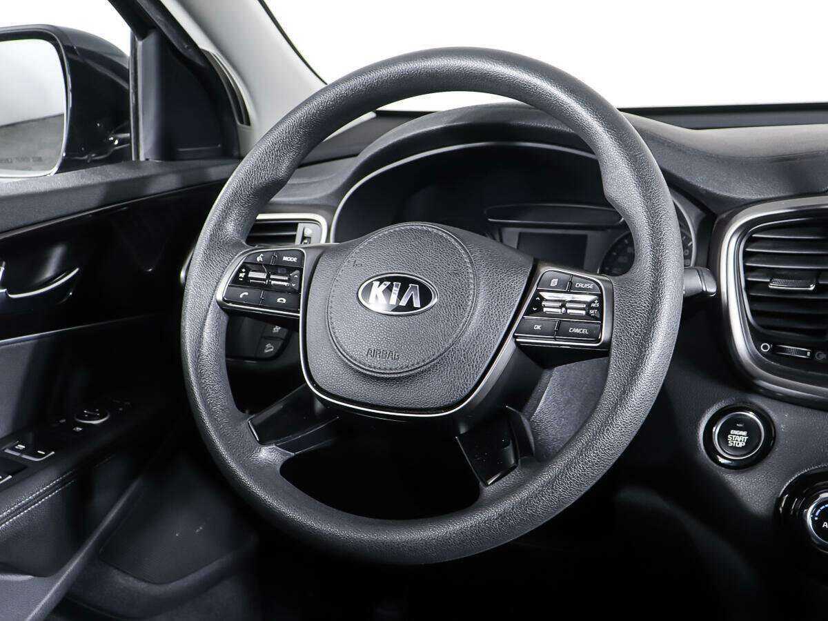 Купить Kia Sorento с пробегом. Фото: #14