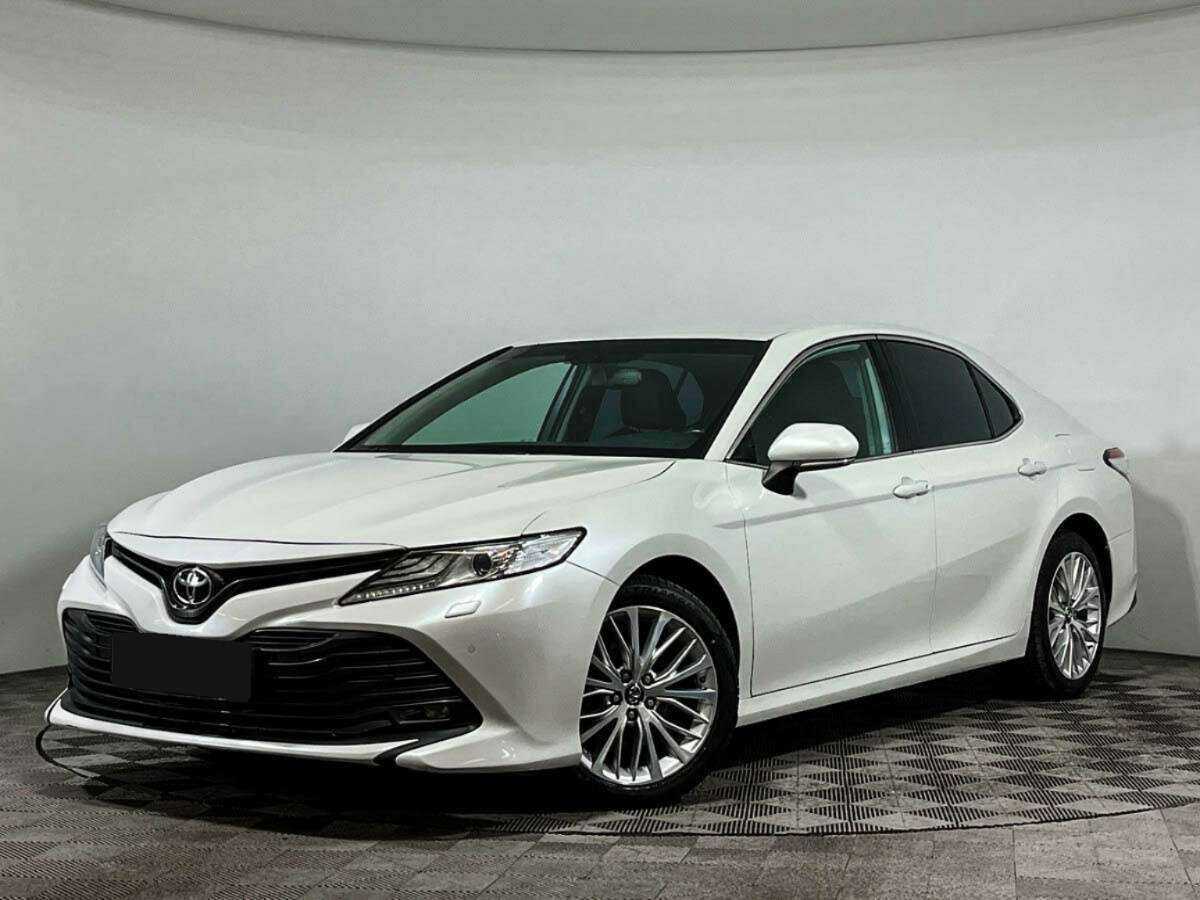 Купить Toyota Camry с пробегом. Посмотреть фото
