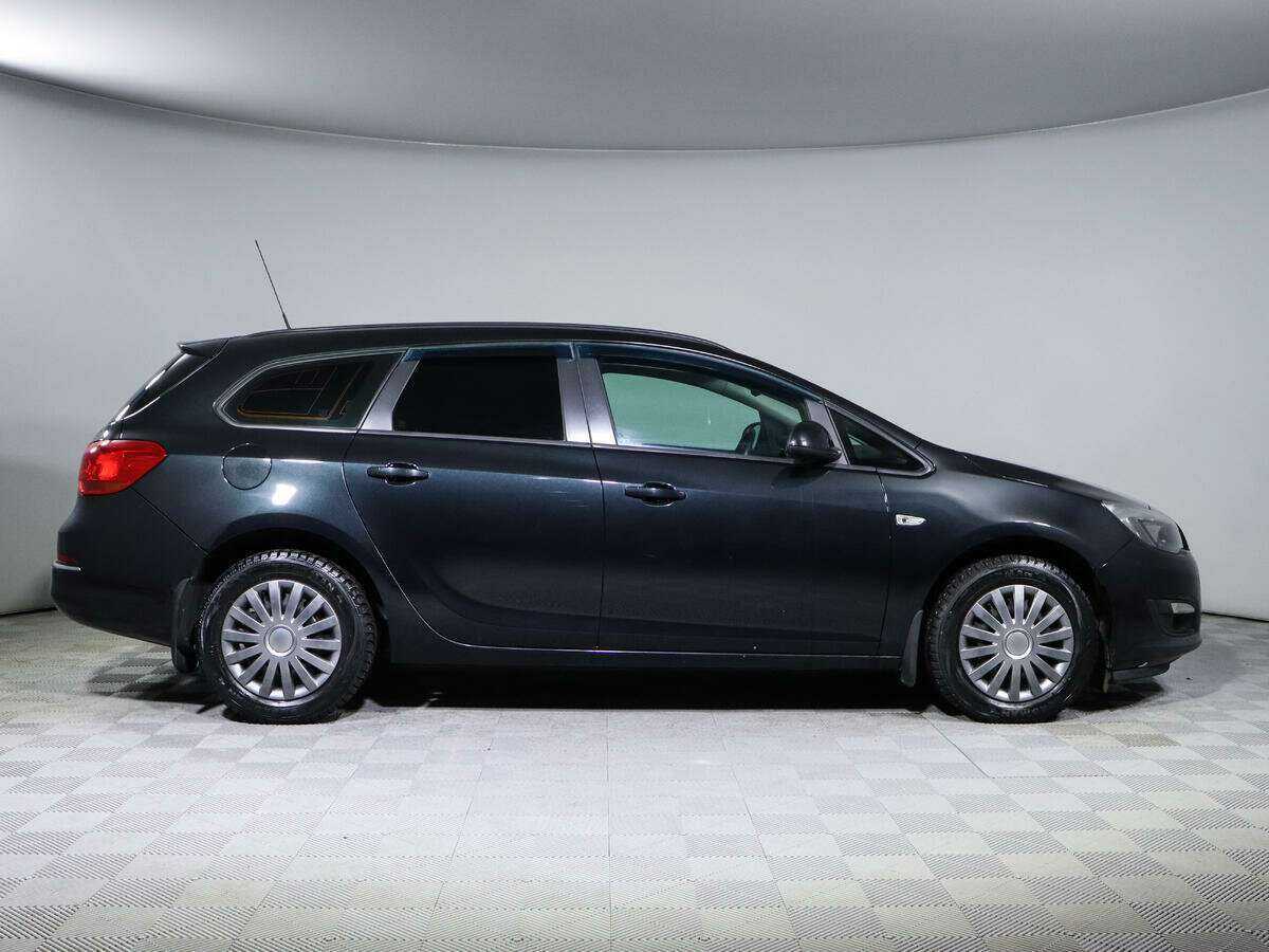 Купить Opel Astra с пробегом. Фото: #3