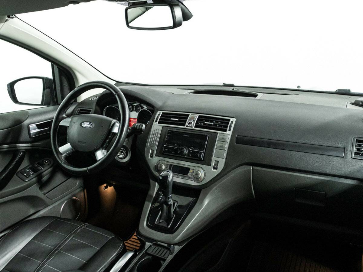 Купить Ford Kuga с пробегом. Фото: #8